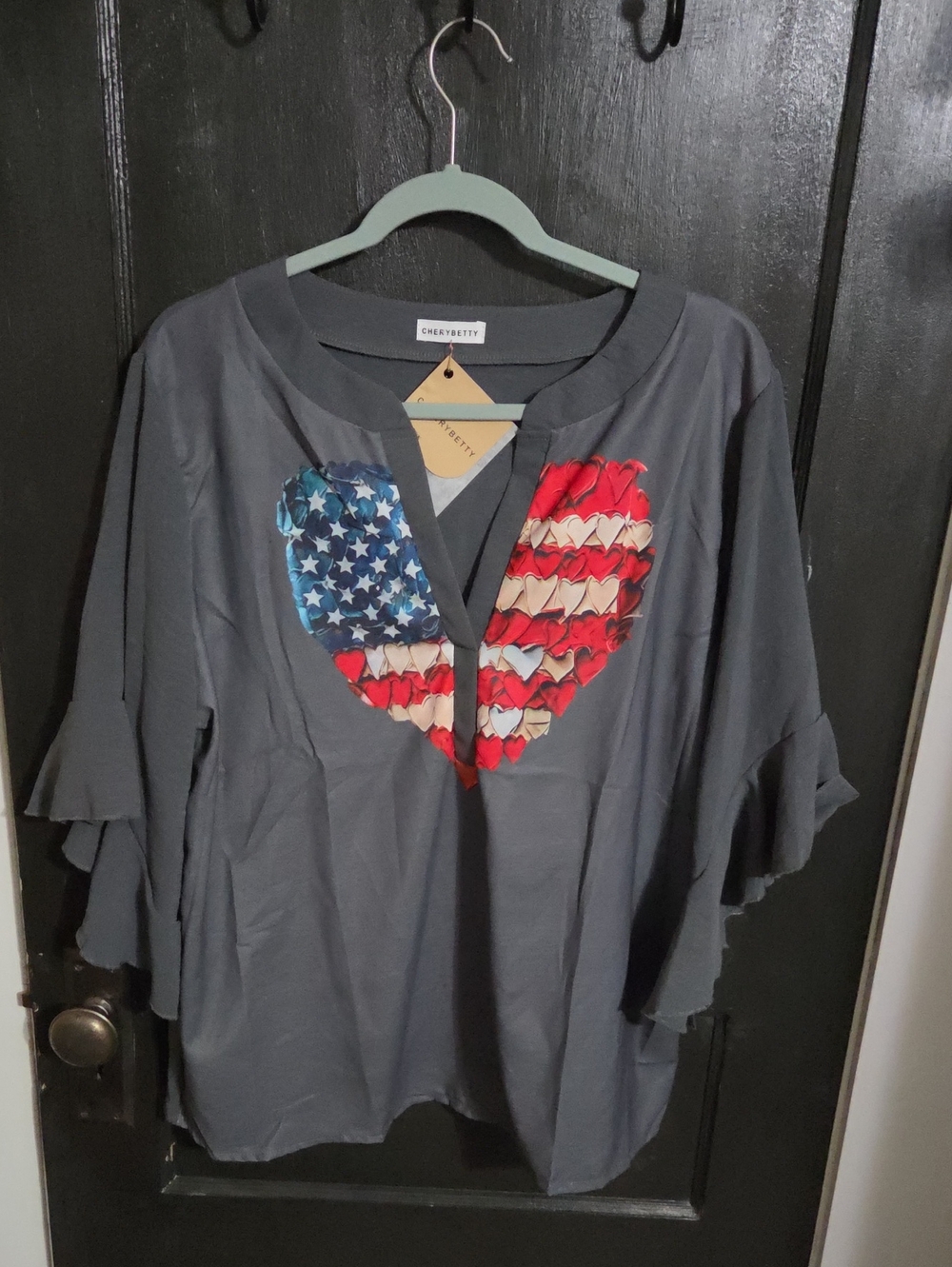 CherryBetty Gray Top with American Flag Heart